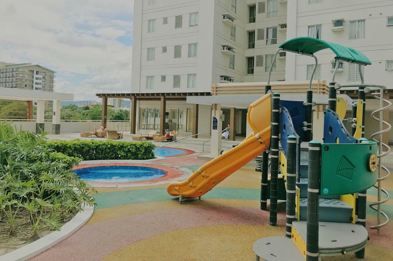 Studio Avida Cebu Tower 1 It Park Екстер'єр фото